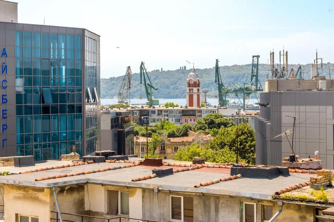 Apartmán Central Train Station Flat With Port View Varna
