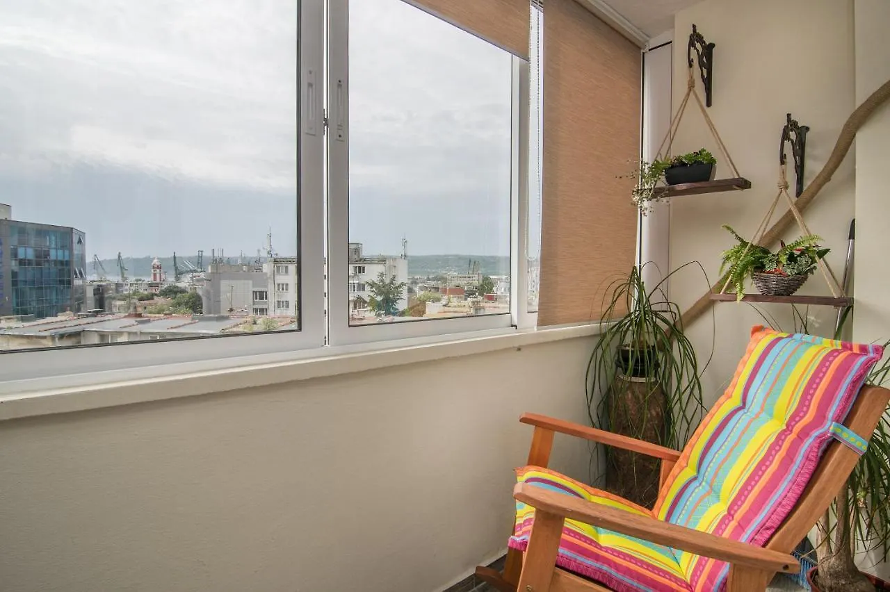 Central Train Station Flat With Port View Varna Bulharsko